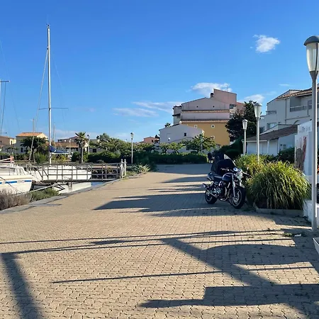 Naturiste Port Soleil Avec Piscine * Agde