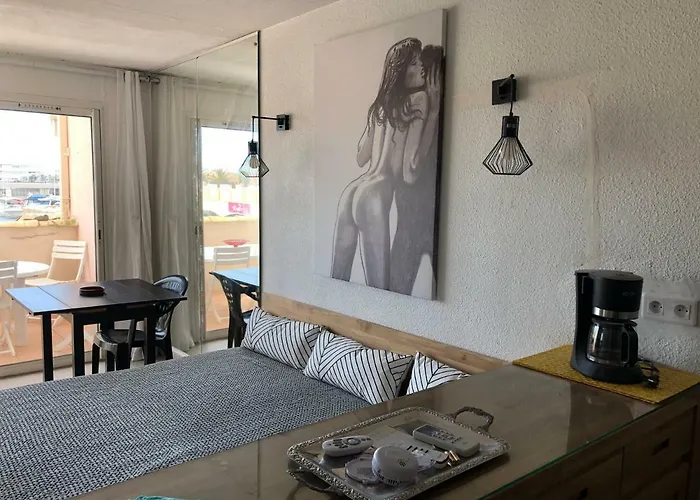 Naturiste Port Soleil Avec Piscine Agde