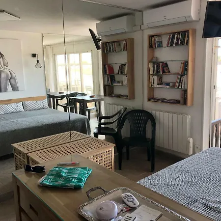 Apartment Naturiste Port Soleil Avec Piscine Agde